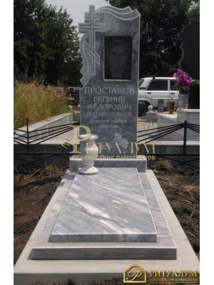 Памятник из мрамора - Крест-вуаль PM0018 — ritualum.ru Памятник из мрамора - Крест-вуаль PM0018 — ritualum.ru